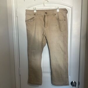 Wrangler Retro Jeans- Tan